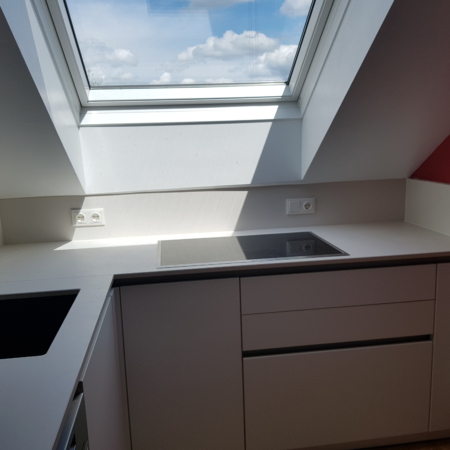 Dekton Moone
